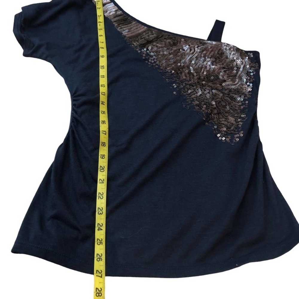 Women’s Black One-Shoulder Sequin Top - Picture 8 of 10